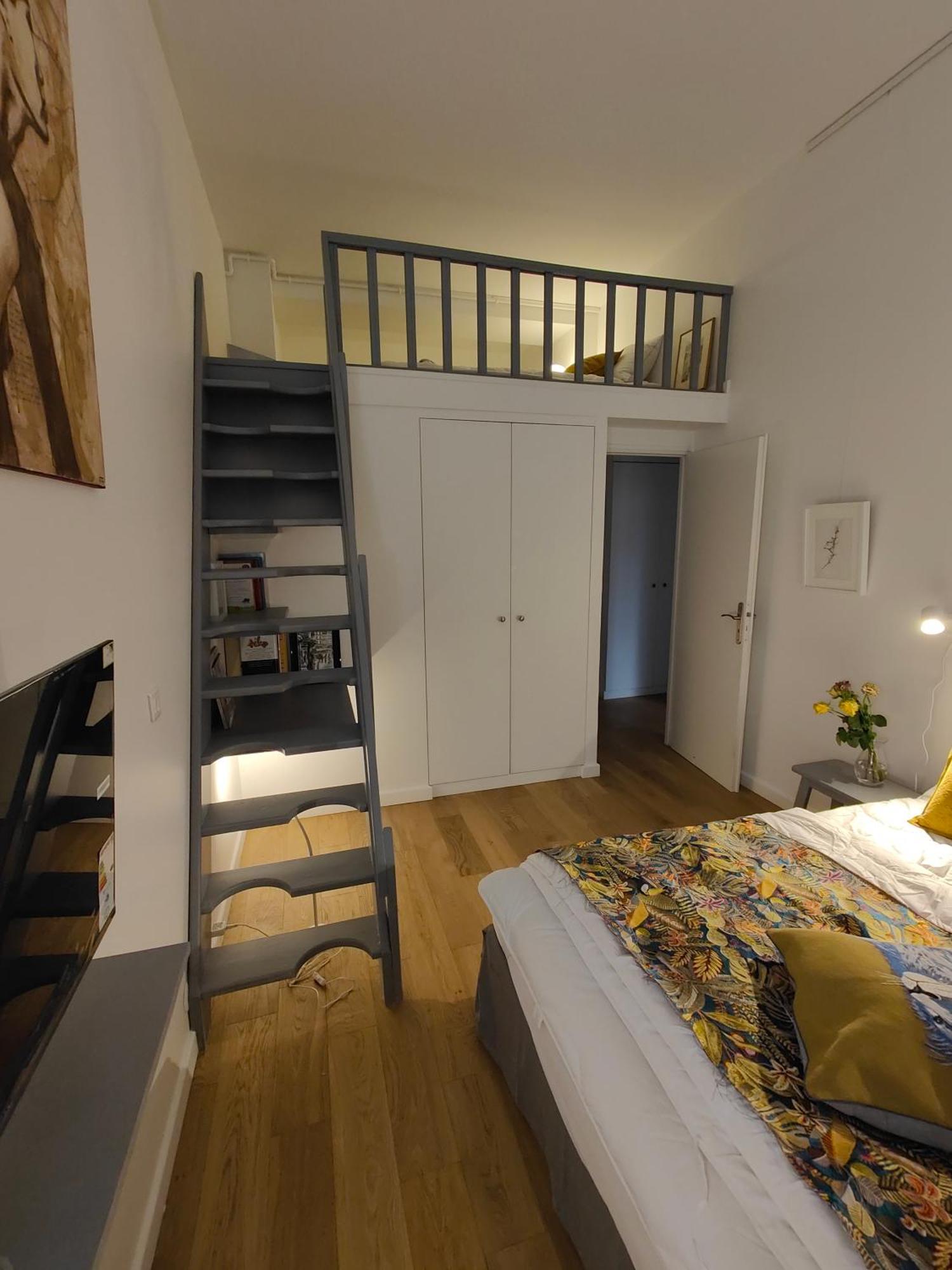 Loft, Atelier Artiste Montmartre Apartment Paris Exterior photo